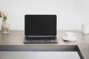 在宅勤務と育児を両立させるための効果的な方法は？